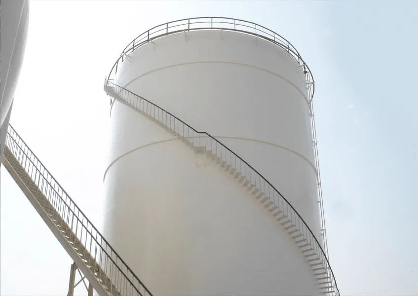 IPT tank farm steel storage tank 2009