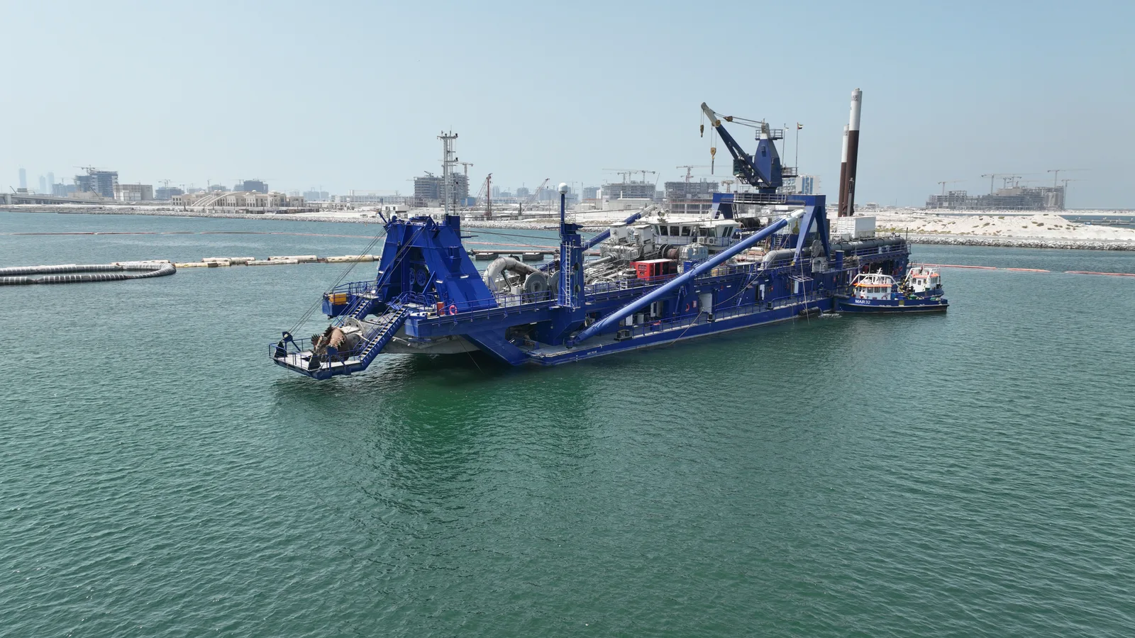 Mina Hamriya Phase 3 — dredging vessel and marine equipment