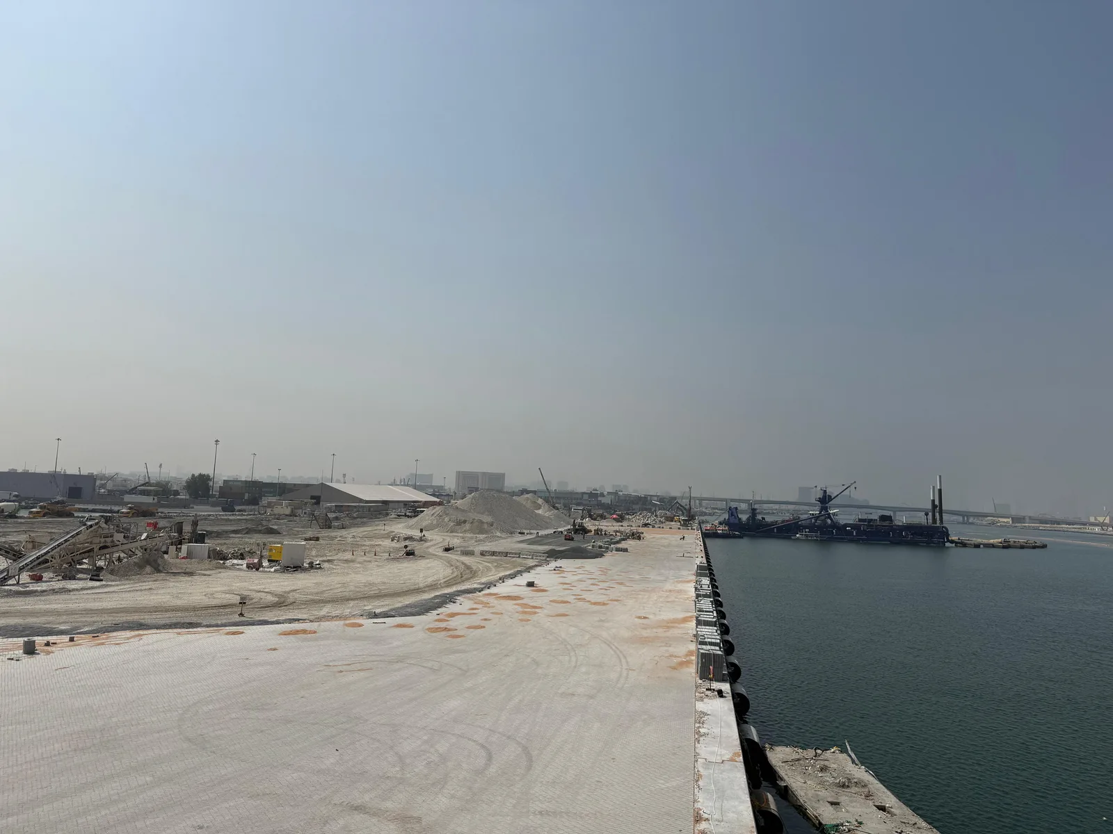 Mina Hamriya Phase 3 — quay frontage and apron works